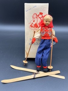 lot 75 image: Vintage Ronnaug Pettersen Norwegian Norske Dukker Doll with Skis
