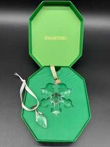 lot 145 image: Swarovski Annual Edition Ornaments 2022 and 2013