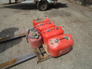 lot 6 image: (5) Boat Gas Tanks