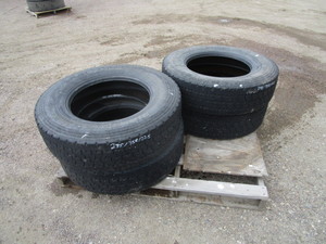 lot 17 image: (4) Semi Tires 29575R22.5