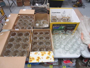 lot 305 image: Canning Jars