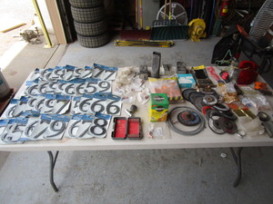 lot 121 image: Lot of Hardware & Misc