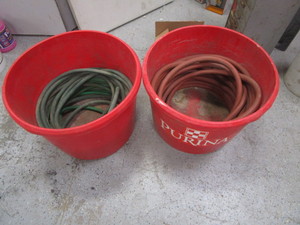 lot 140 image: Garden Hoses & Tubs