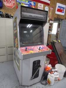 lot 224-A image: Sega Virtua Fighter Arcade Game