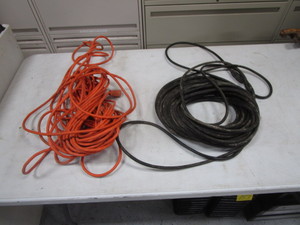 lot 157 image: (2) Extension Chords