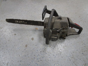 lot 178 image: Craftsman 18 Chainsaw