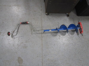 lot 185 image: Strikemaster 8 Ice Auger