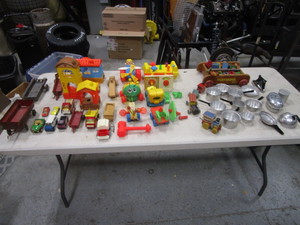 lot 293 image: Vintage Toys