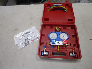 lot 310 image: AC Manifold Gauge Set