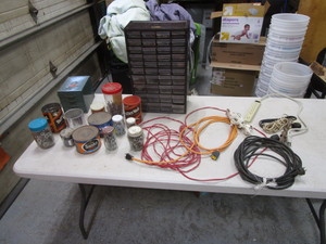 lot 312 image: Misc Hardware & Extension Chords