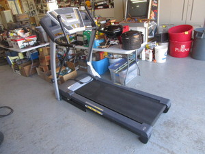 lot 324 image: Treadmill