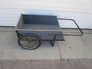 lot 327 image: Garden Cart