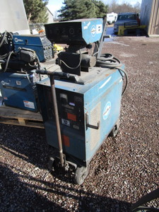 lot 33 image: Miller CP300 Welder & Wire Feeder