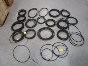 lot 41-A image: V Belts (see pics for sizes)