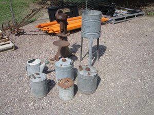 lot 277 image: Vintage Oil Cans & Cream Separator Base