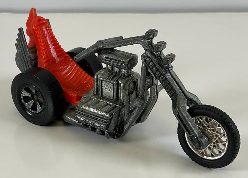 lot 10 image: 1970s Hotwheels Rumblers Revolution Orange Seat Rrrumblers Nice Condition
