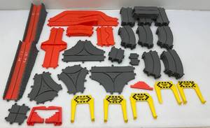 lot 123 image: 1966 Ideal Motorific Alcan Highway Torture Slot Car Track