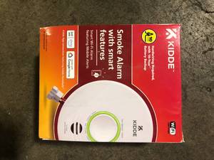 lot 9 image: Kidde Hardwired Smoke Detector with Smart Features and Voice Alerts, 10-Year Battery Backup, Wi-Fi Enabled  Customer Returns See Pictures
