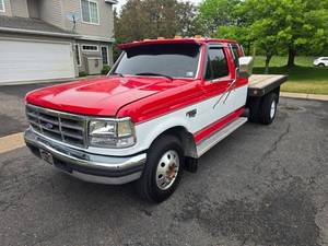 1996 Ford F-350 XLT Tow Truck