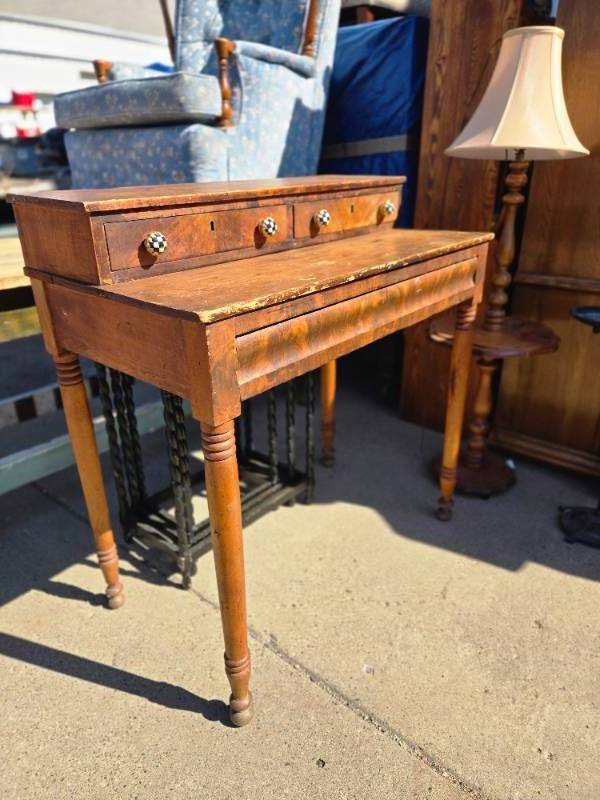 lot 44 image: 19th Century Writing desk