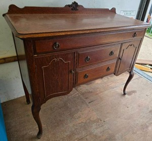 lot 19 image: Antique Sideboard