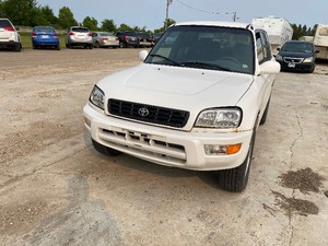 lot 14 image: 2000 Toyota Rav4