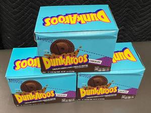 lot 11 image: Set of 3 Dunkaroos Chocolate Cookies & Double Chocolate Frosting Boxes