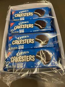 lot 26 image: Lot of 8 Oreo Cakesters Soft Snack Cakes 3-Pack Boxes