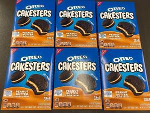 lot 141 image: Pack of 6 Boxes of Oreo Cakesters Peanut Butter Flavor Creme