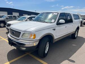 lot 20 image: 2002 Ford F-150 Lariat 4x4 Crew Cab