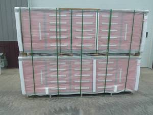 lot 26 image: Chery Work Bench 10 15 Drawer Red