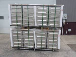 lot 31 image: Chery Work Bench 7 20 Drawer- Stainless Steel
