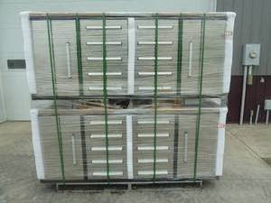 lot 33 image: Chery Work Bench 7 10 Drawer- Stainless Steel