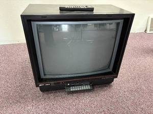 lot 63-F2025 image: The Zenith Advanced System 3 Analog TV 1980s