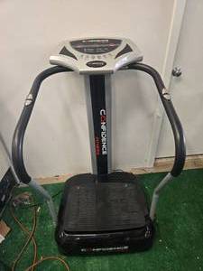lot 12 image: Confidence Vibration Machine (USED, Works great)