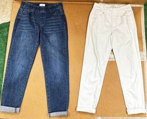 lot 206 image: Ladies Bottoms - Sizes S, Oso casuals (NEW)