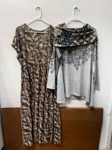 lot 49 image: Ladys Tops, Dresses & Apparel - Sizes XL, Kate and Mallaroy and Live and let Live (NEW)