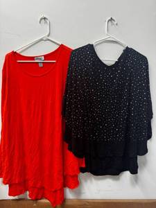 lot 56 image: Ladies Tops, Apparel - Sizes 1X, Gliterscope (NEW)