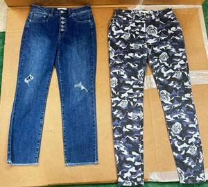 lot 210 image: Ladies Bottoms - Sizes 2, Indigo Thread (NEW)