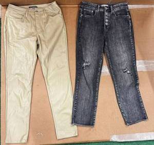 lot 231 image: Ladies Bottoms - Sizes 2, Kate and Mallory (NEW)