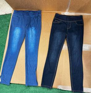 lot 239 image: Ladies Bottoms - Sizes Xs, Oneworld (NEW)
