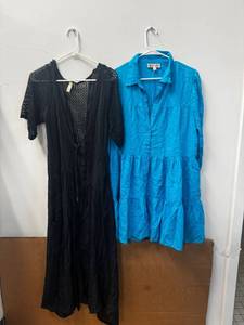lot 181 image: Ladies Tops, Dresses & Apparel - Sizes XS, Elan and Jorge Perez (NEW)