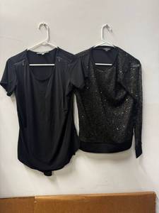 lot 192 image: Ladies Tops, Dresses & Apparel - Sizes XS, ModX and ,Kate and Mallory (NEW)