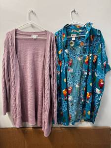 lot 198 image: Ladies Tops, Dresses & Apparel - Sizes 1X, Waikiki Wear and CJ Banks (NEW)