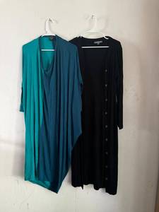 lot 154 image: Ladies Tops, Dresses & Apparel - Sizes S, Kate & Mallory and Shawl Dawls (NEW)