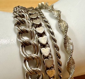 lot 31G image: Set of 4 Sterling Silver Bracelets with Heart and Starfish Charm