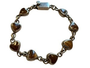 lot 54G image: Sterling Silver and Stone Heart Shaped Bracelet, 8 Inches