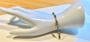 lot 56G image: 925 Sterling Silver and Emerald Bracelet - 7.5 Inches