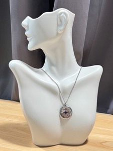 lot 68G image: Sterling Silver Pendant with Amethyst and 18 Chain