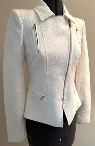 lot 24 image: BCBG Max Azria Boe Gardenia Jacquard Zip Up Moto Jacket - Size XS